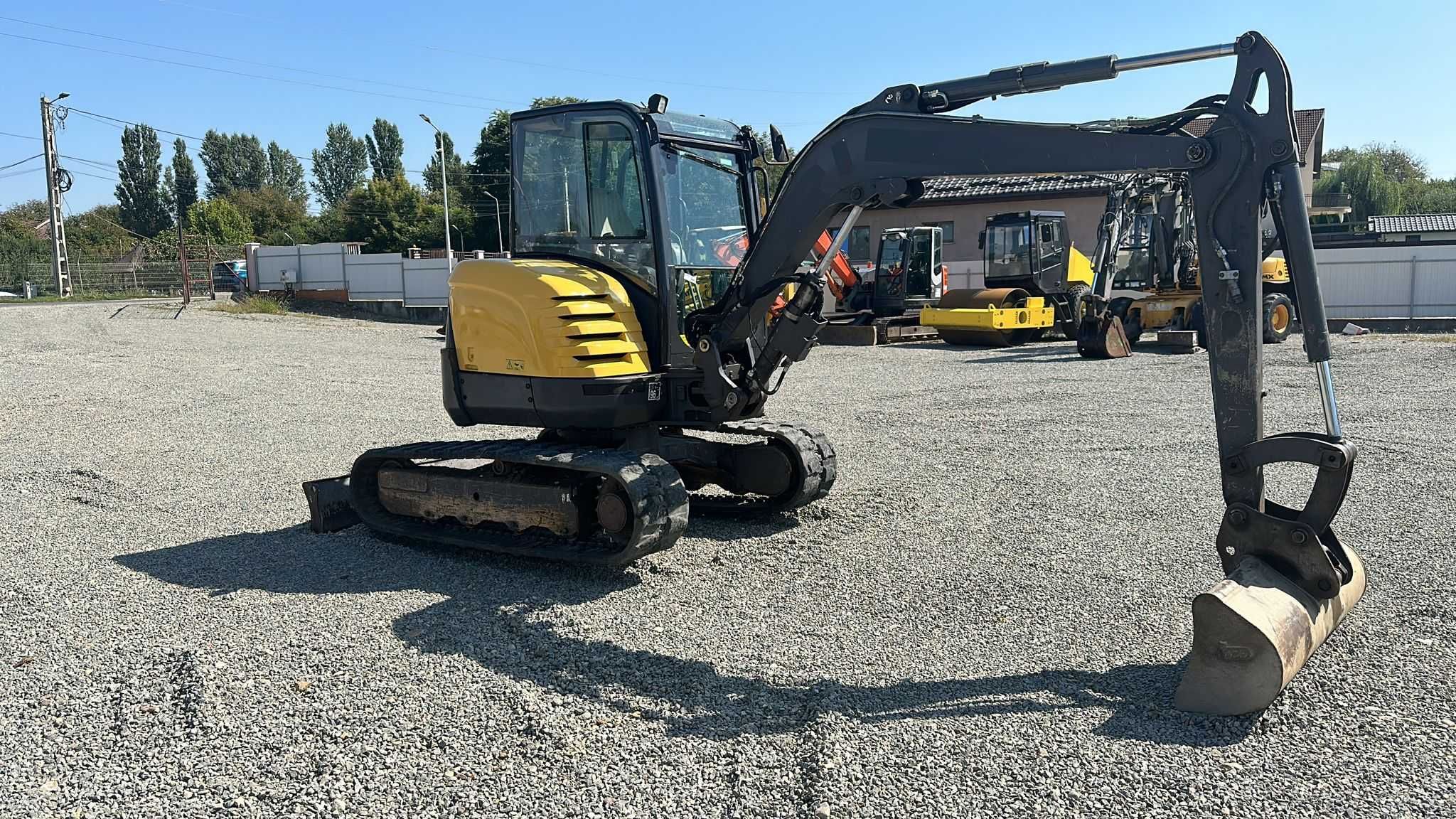 Vand miniexcavator Volvo ECR 48