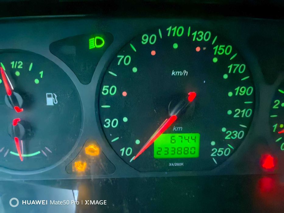 Vand Citroen C5 2.0 HDI an 2004 cu suspensie hidractiva