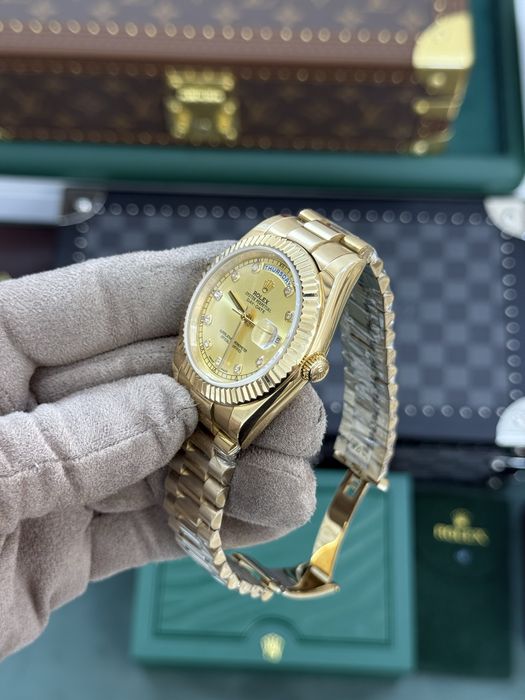 Rolex Day-Date 40mm Gold