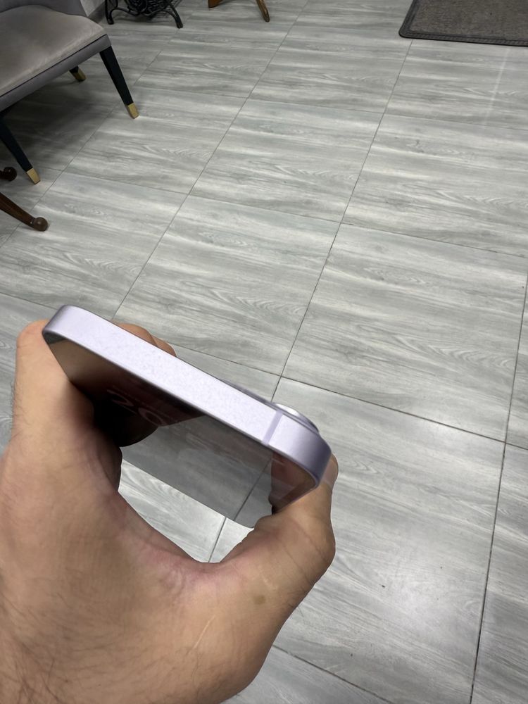 iPhone 14 128GB.