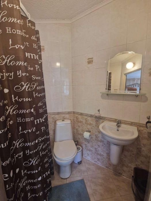 Дава се под наем Едностаен апартамент в Варна, м-т Траката - 30 кв.м за 300 € - Снимка #4