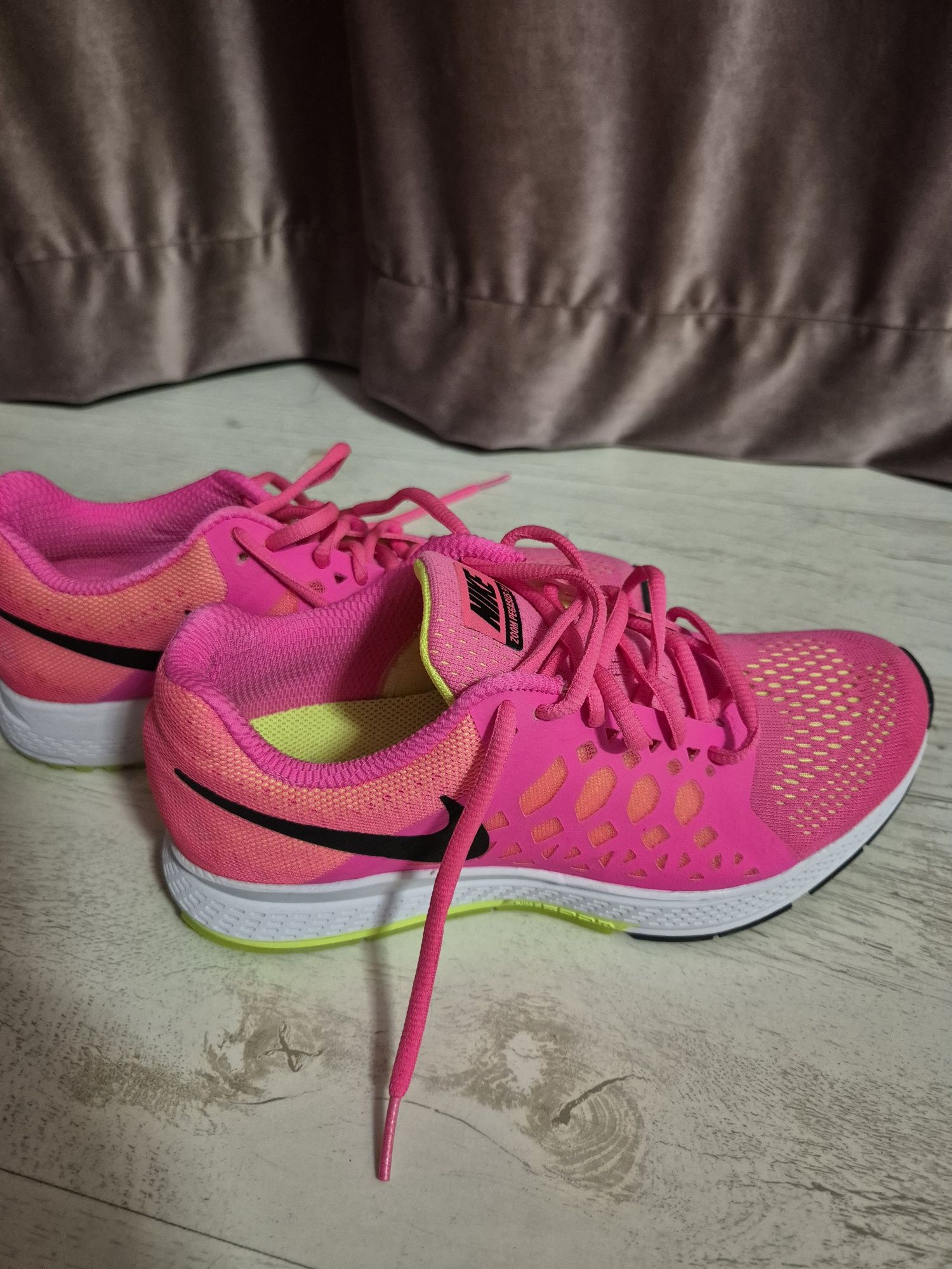 Маратонки Nike и Adidas нови 38 номер