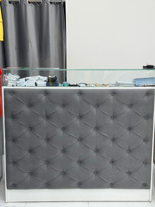 Продам ресепшен,