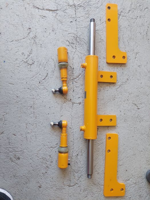 Cilindru servodirectie u650