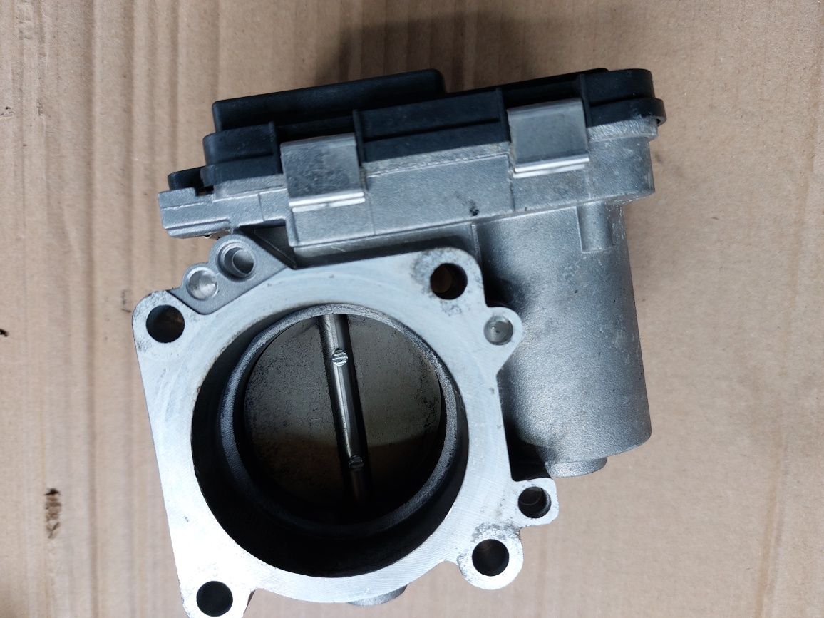 Clapeta acceleratie gama VAG 1.6 FSI cod motor BLF vw passat b6 etc