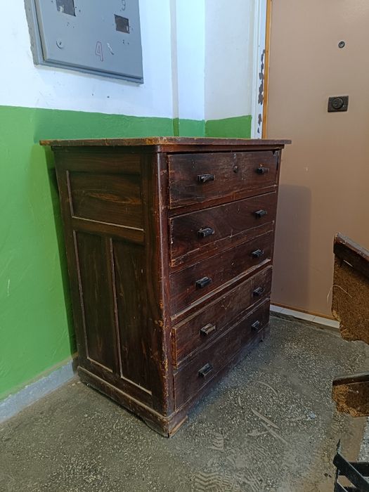 Винтидж дървен скрин