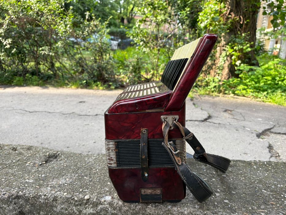 Acordeon Hohner Verdi 2 vergea cu 80 basi