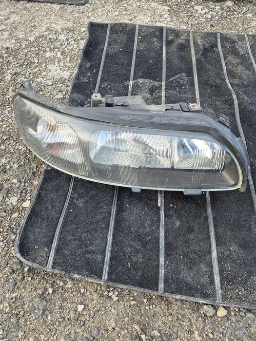 Оригинални Фарове за Волво В70 2001- 2006г