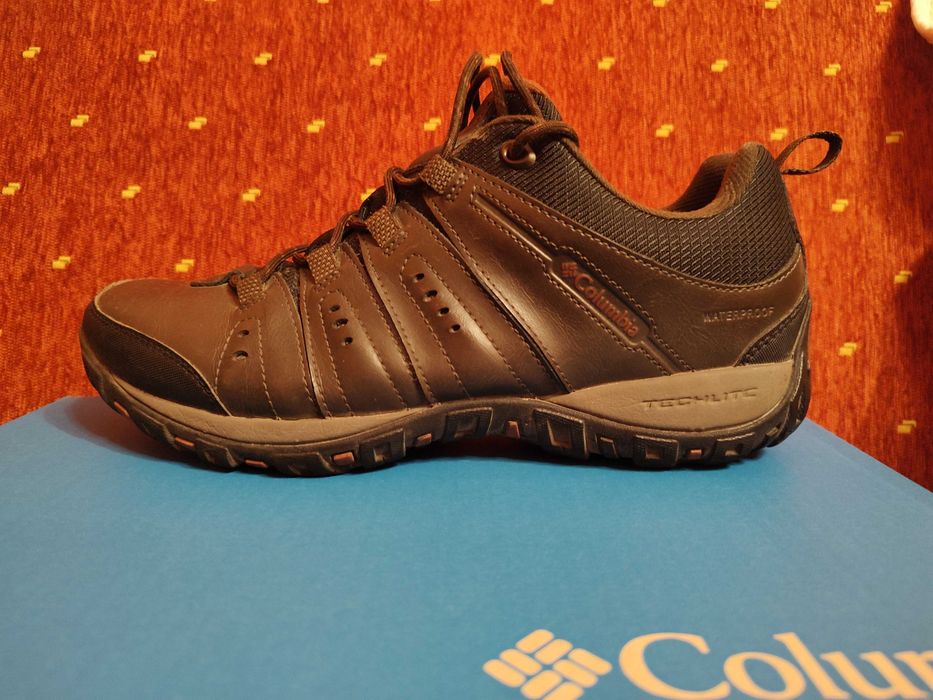 Columbia-мъжки туристически обувки №43