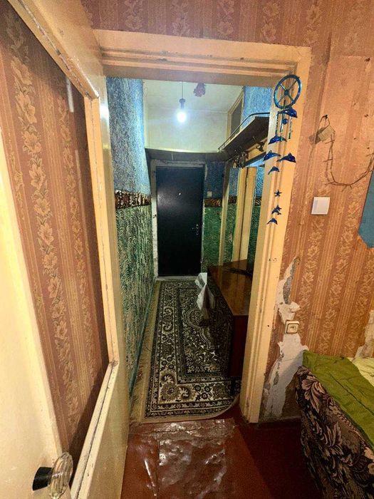 СРОЧНО !! Продается квартира в Яшнабаде 2/3/4 ( 48 кв/м ) Авиасозлар 4