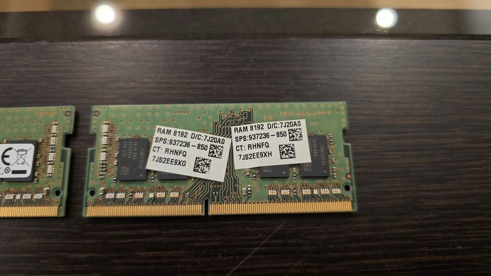 2 бр. RAM Memory - Samsung M471A1K43DB1-CWE 8GB DDR4 SO-DIMM laptop