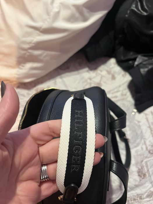 Оригинална раница Tommy Hilfiget