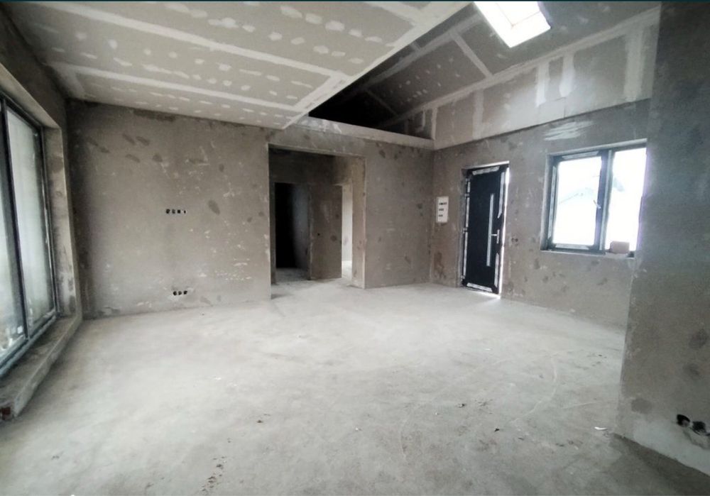 Vand casa in Mocira 145 mp + 80 mp mansarda