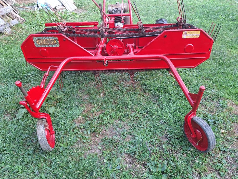 Vând motogrebla Potinger