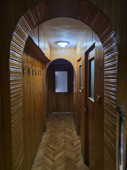 Închiriez apartament complet mobilat și utilat