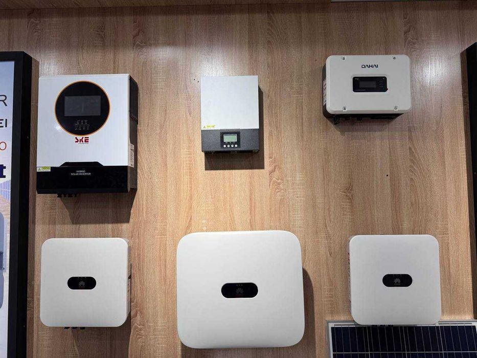 Barcha turdagi quyosh panellari uchun invertorlarimiz mavjud!