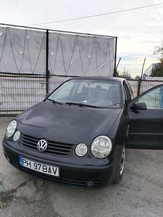 Vând Volkswagen polo