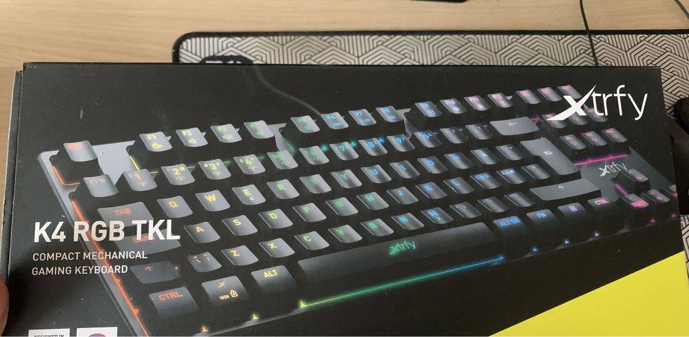 клавиатура механика xtrfy rgb аналог hyperx alloy pro