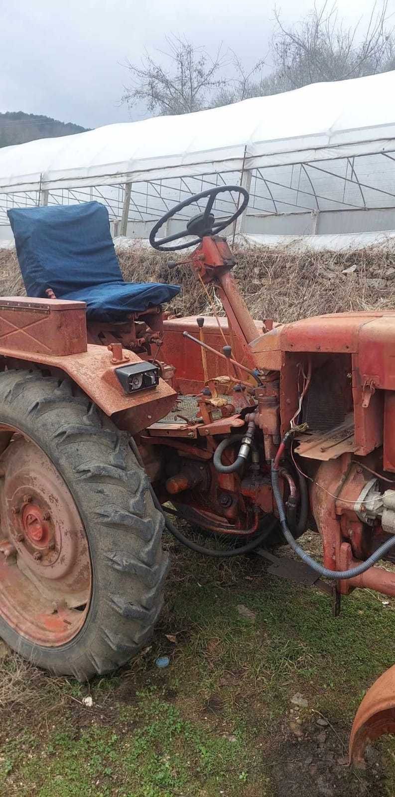 Трактор Владимировец Т25