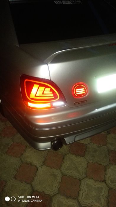 Заднии фонари Lexus GS 300 Aristo