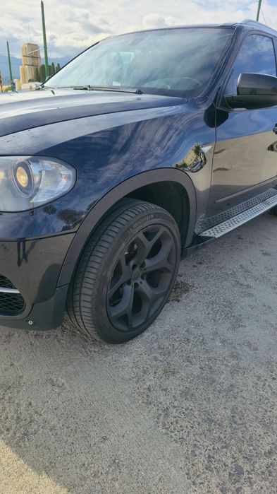 BMW X5 Al doilea proprietar,masina tinuta in garaj