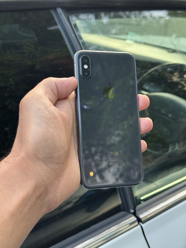  iPhone X 64gb rm/a black