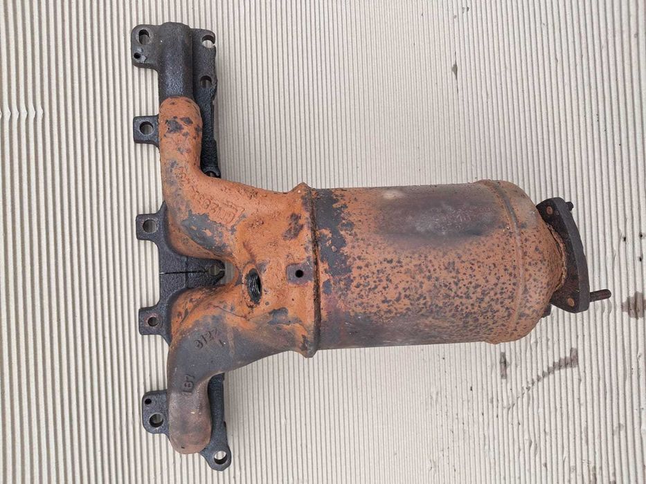 Opel Zafira B Astra H, catalizator cu galerie evacuare motor Z16XE1