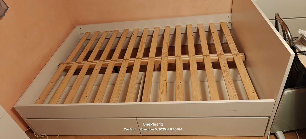 Pat Ikea  de doua persoane 140 x 200