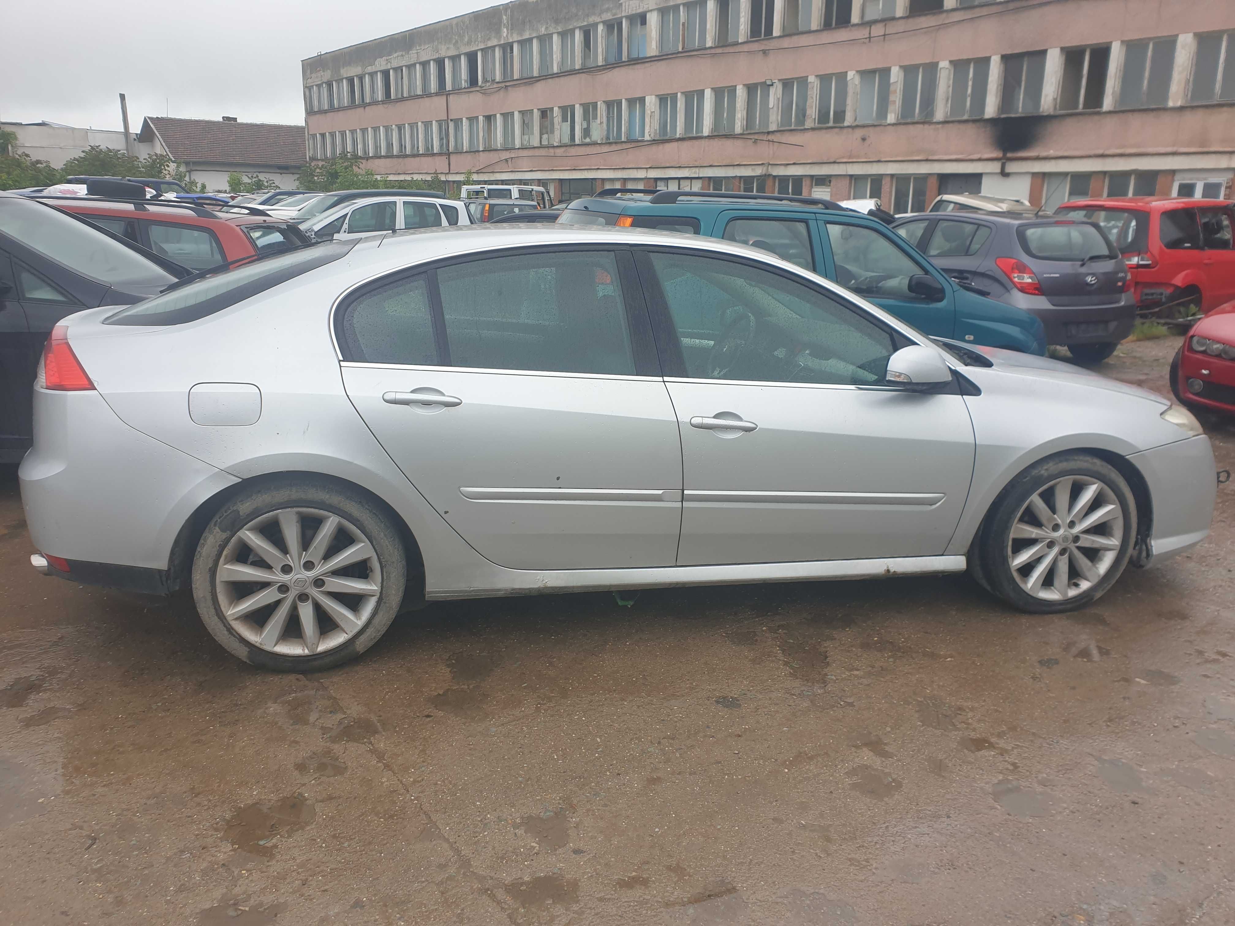 Renault Laguna 2.0dci -на части.