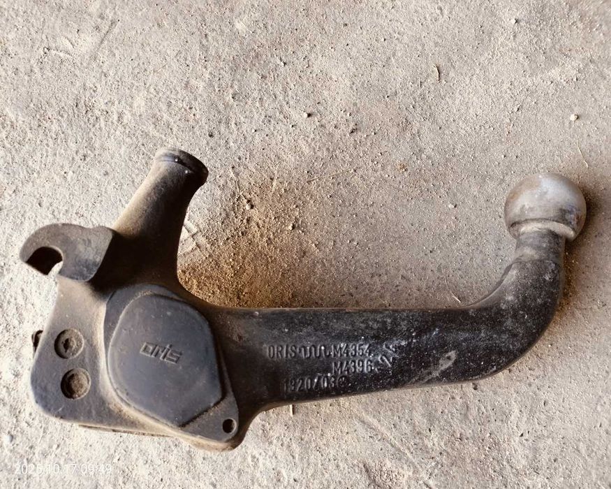 фаркоп съемный на Mercedes-Benz W124