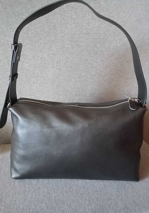 Чанта дамска. Естествена кожа. Черен.