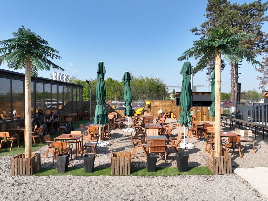 Container-restaurant-evenimente-modular-terasa