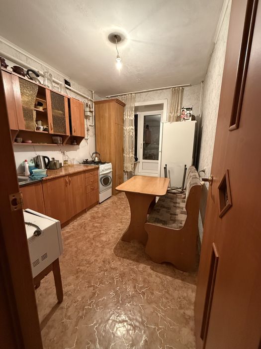 В продаже 4-ком квартира новой план. 2 этаж из 9-ти ДостыкМолл кирпич