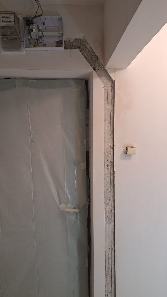 Electrician: Instalații electrice de la zero