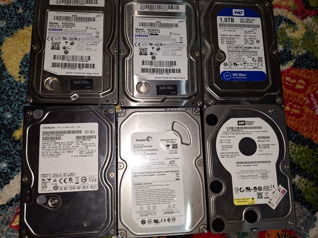 Vand Hardiskuri HDD diferite capacitati 1TB 320gb 160gb