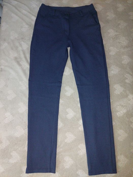 Pantaloni elastici eleganți - Marimea S
