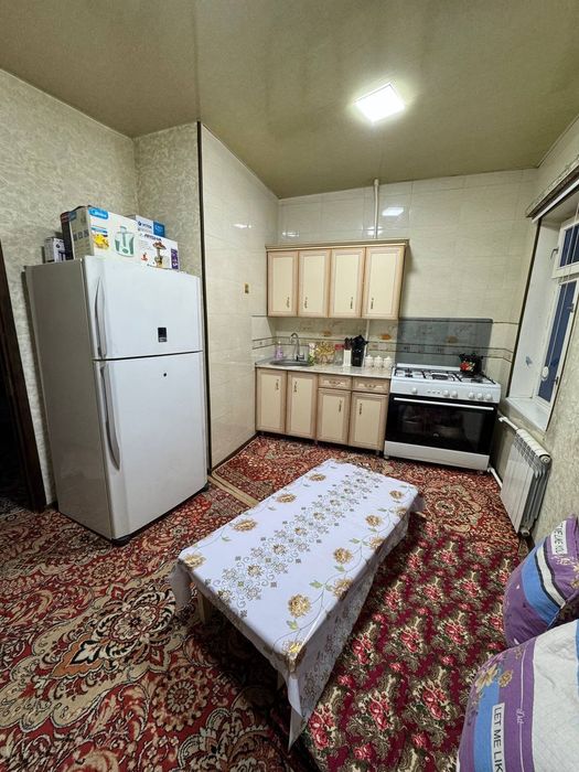 Продажа 4 хона 5 етаж 5 етажл 
Тасикбойов 1
Йули юзи
93 кв