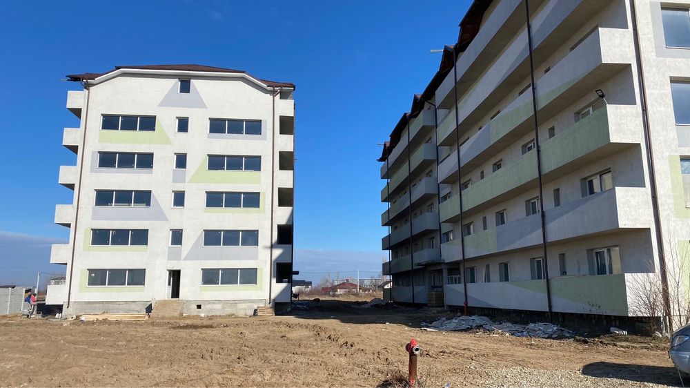 Apartamente de vanzare !