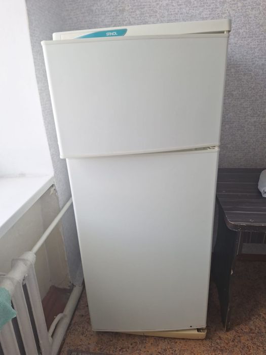 Холодильник б/у в рабочем состояние