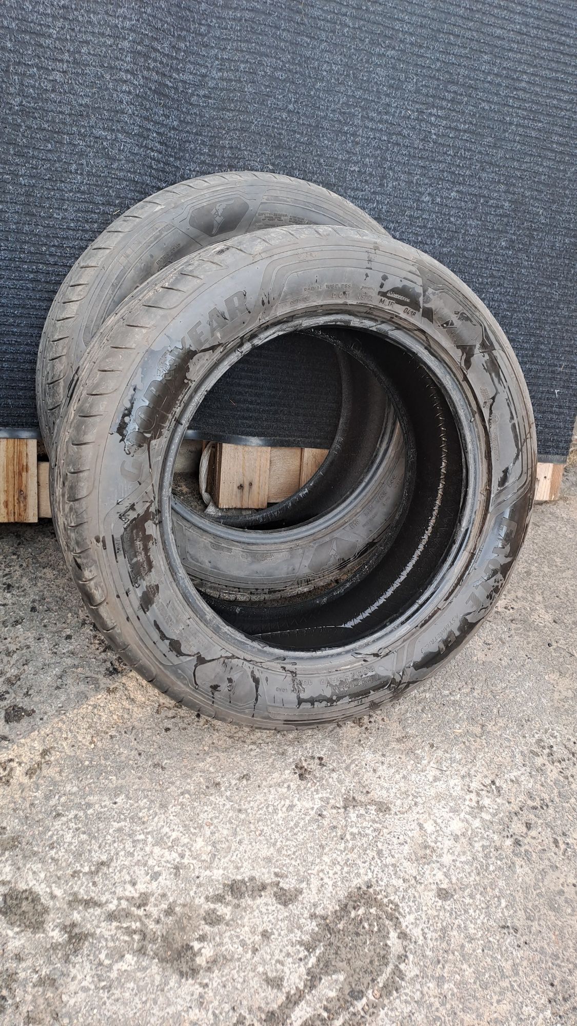 Продам шины  235/55 17