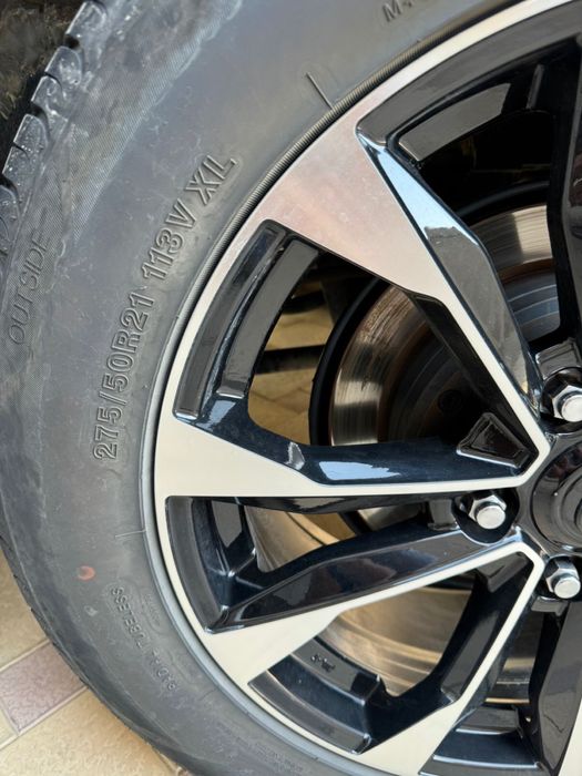 Шины от Toyota Land Cruiser 200