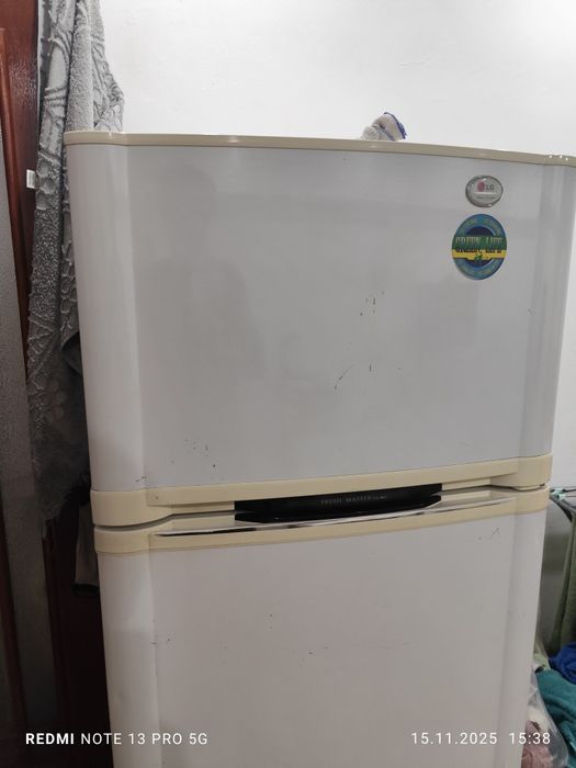 Отдам даром холодильник