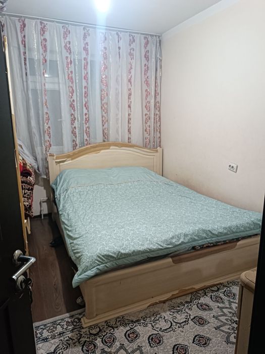 Sergeli 7A,3 xona 7 etaj skvoznoy srochno sotiladi