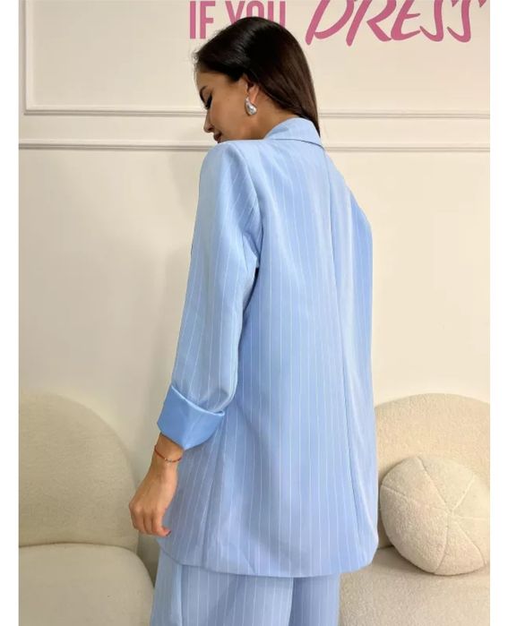 Комплект сако и панталон LBD