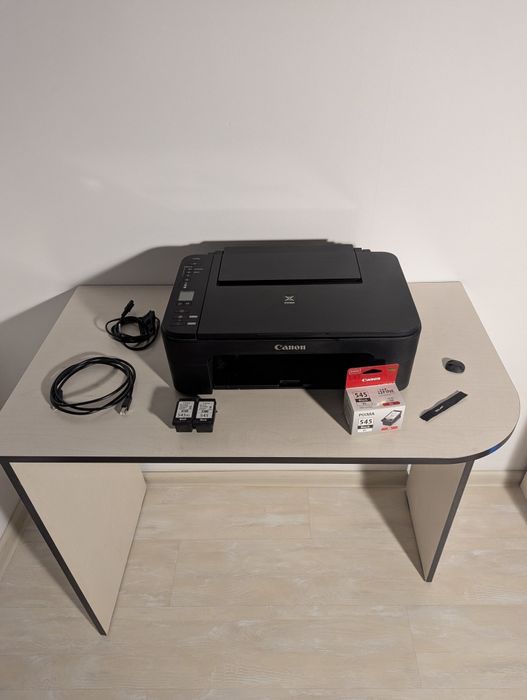 Imprimantă Canon Pixma TS3150 fără rezervă de color, doar de cel negru