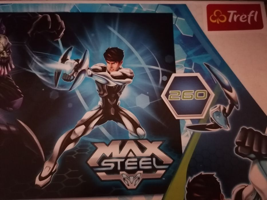 Детски пъзел Max Steel 260 елемента на Trefl