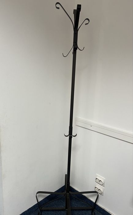 Cuier metalic tip pom