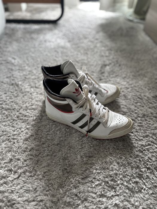 Adidasi adidas marime 39