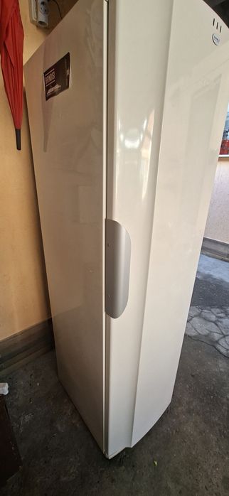 Vând congelator Gorenje