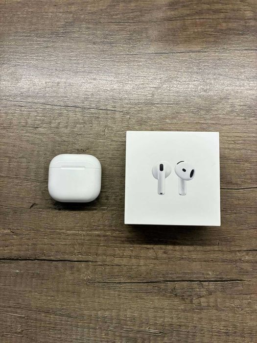 Оригинални Apple Airpods 4